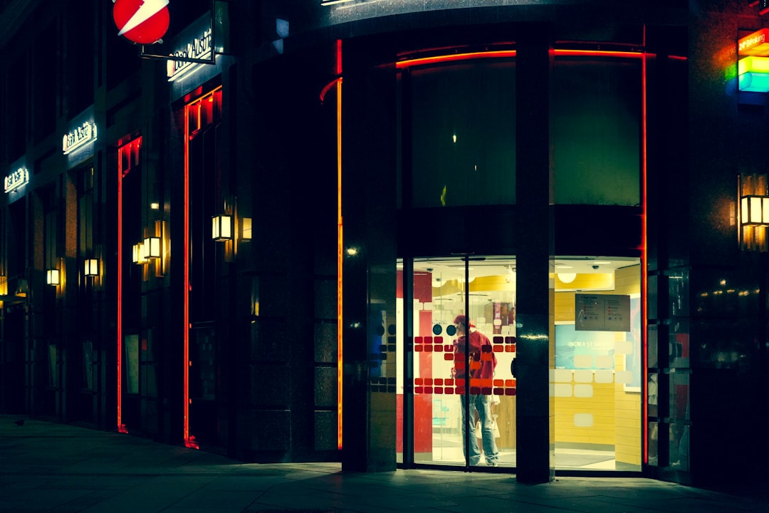 Agencja pijarowska – jak identyfikować i oceniać zmiany w zachowaniach odbiorców?